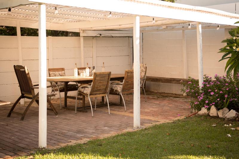2 Bedroom Property for Sale in Onrus Western Cape